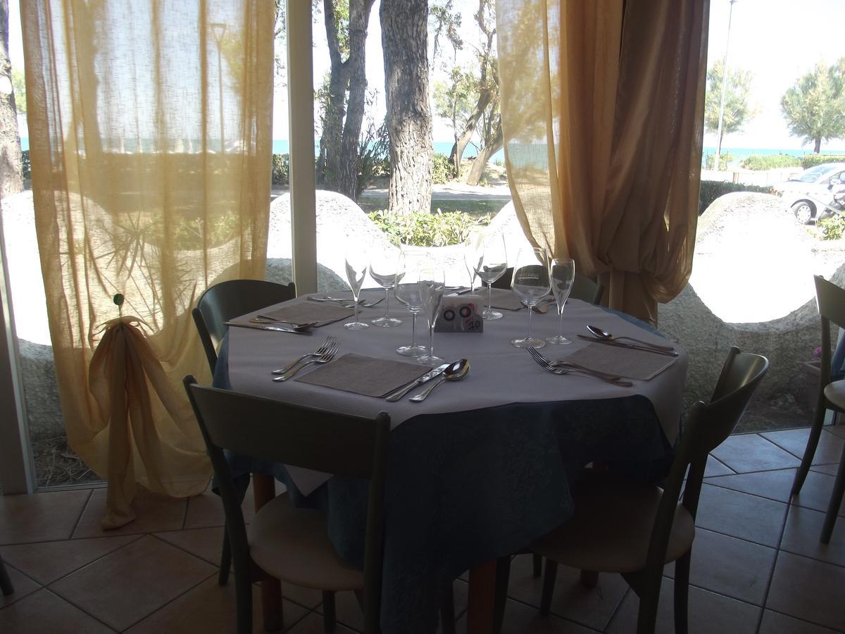 Hotel Sabbia D'Oro Pineto Exterior photo