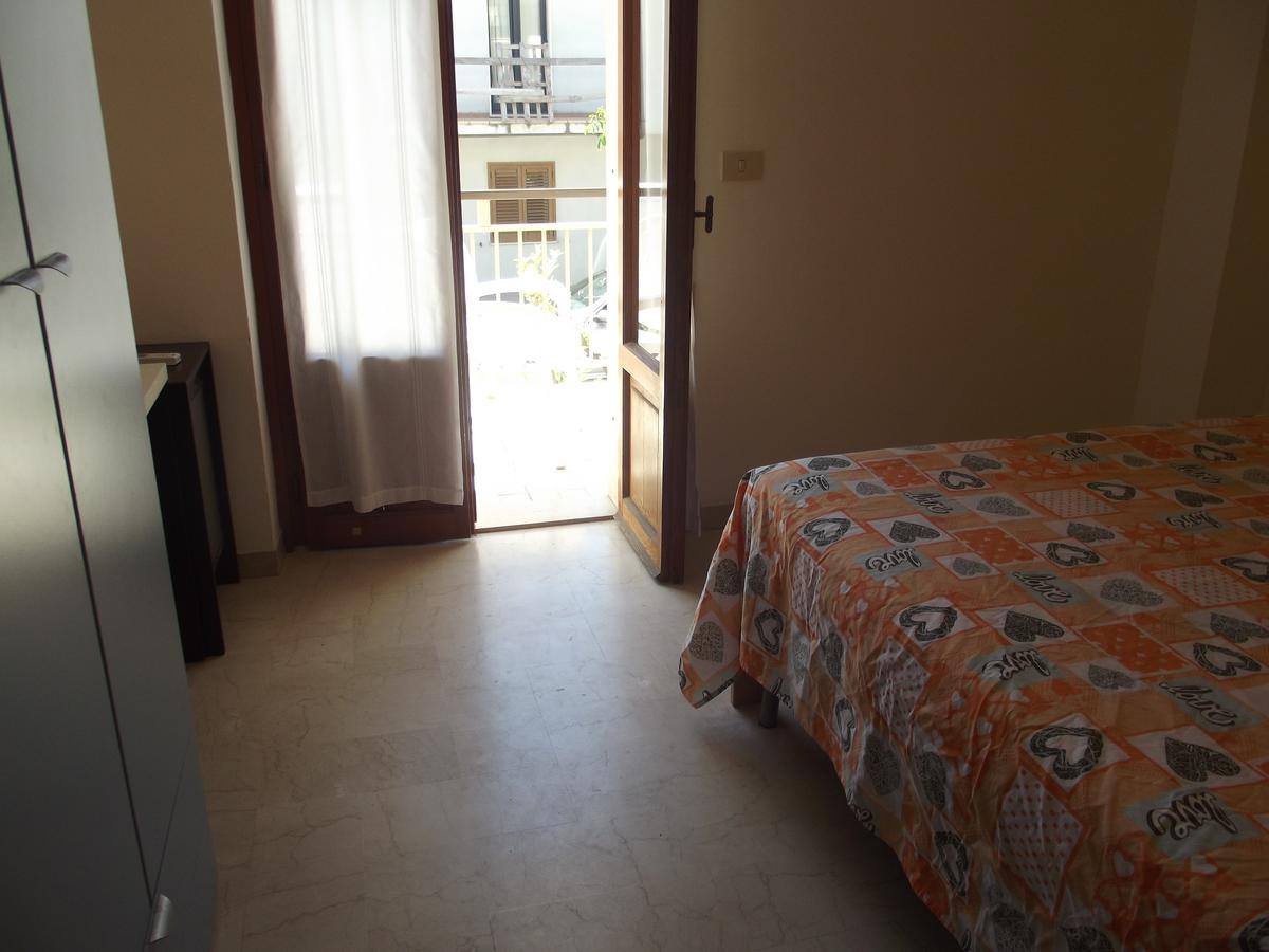 Hotel Sabbia D'Oro Pineto Exterior photo